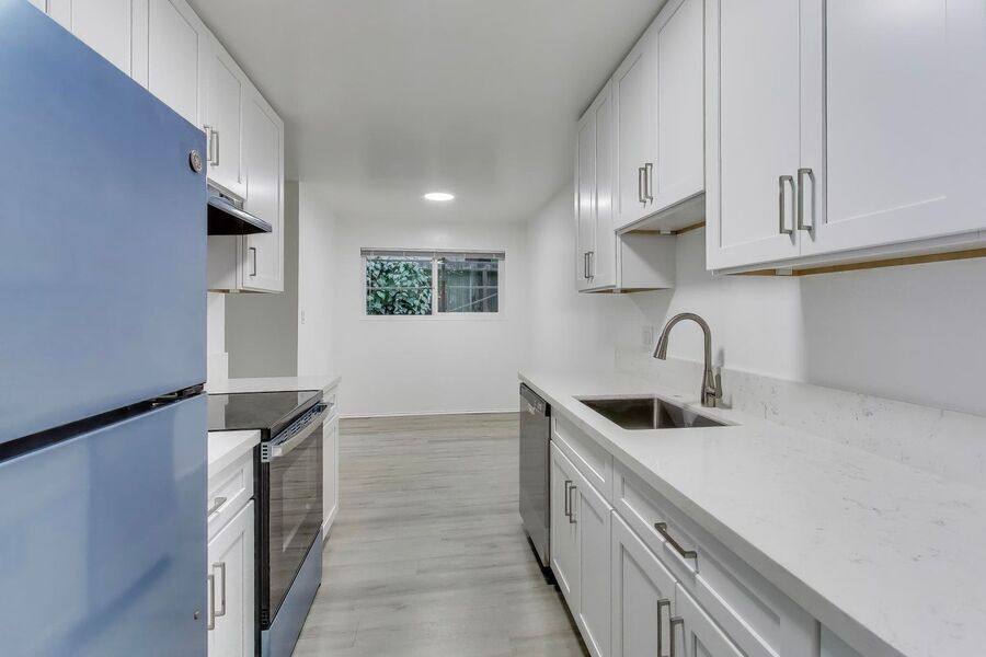 Apartment for rent at 2820 Park Blvd #108, Oakland, CA 94610