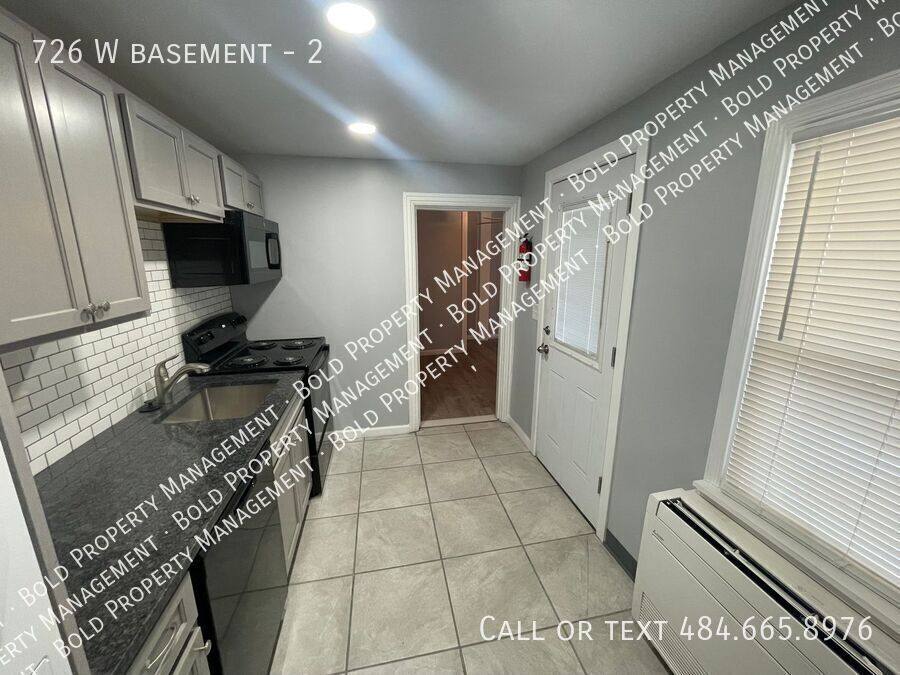 Apartment for rent at 726 W #2, Pottsville, PA 17901
