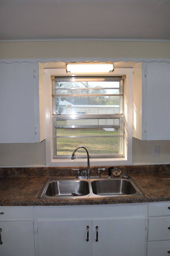 House for rent at 308 W Warriner Ave, Shreveport, LA 71107