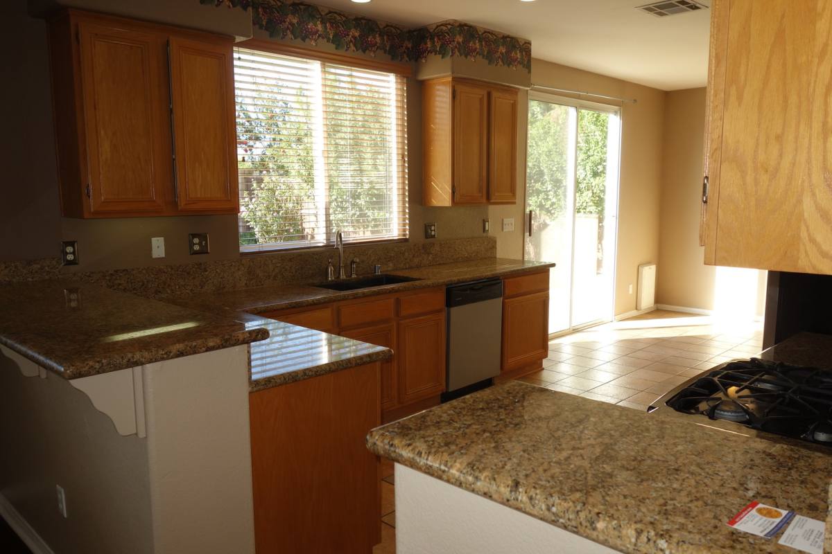 House for rent at 32855 Abana Court, Temecula, CA 92592