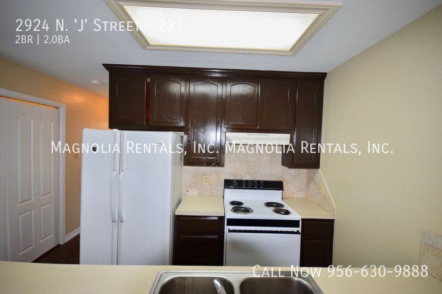 Apartment for rent at 2924 N J' St #221, McAllen, TX 78501