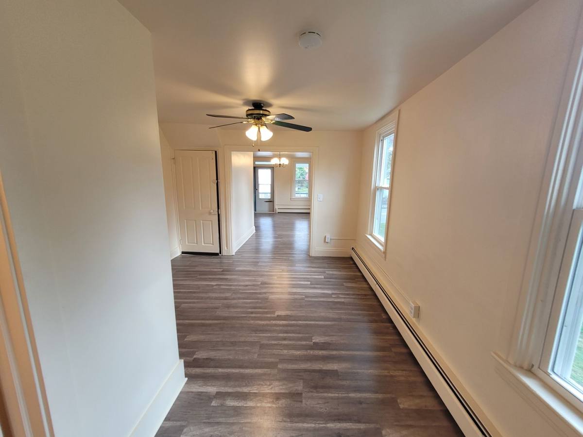 House for rent at 103 Schoolhouse Rd, Palmyra, PA 17078