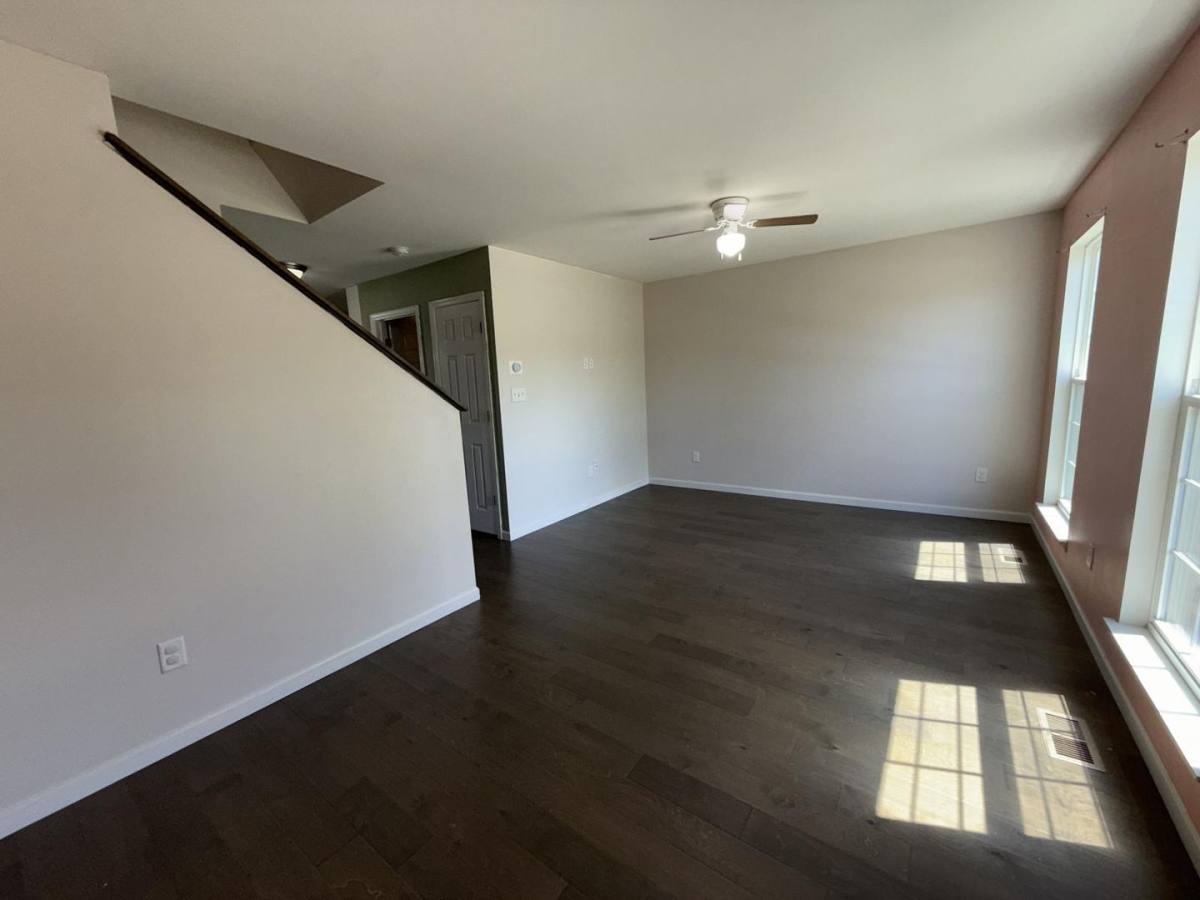 Townhouse for rent at 1835 Basston Dr, Saint Louis, MO 63146