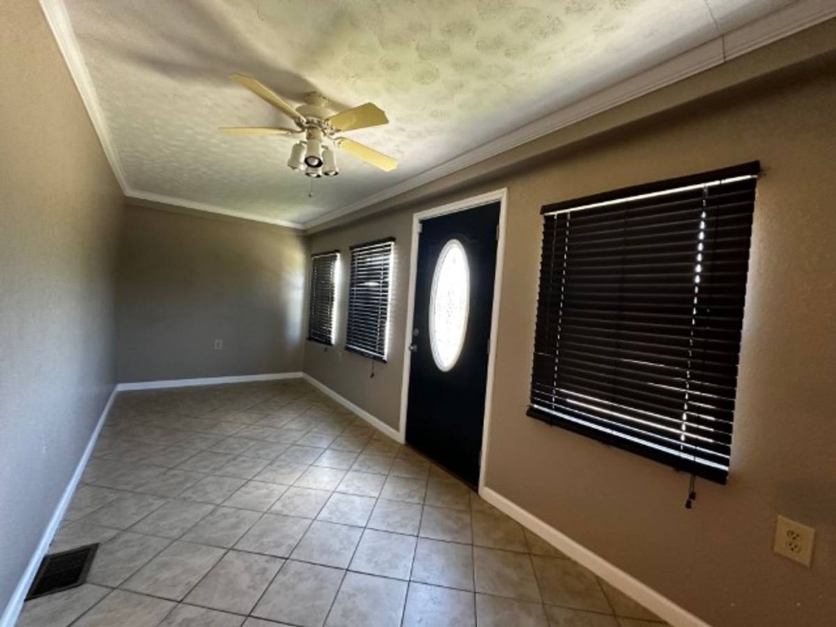 House for rent at 177 Warrensburg Rd, Russellville, TN 37860