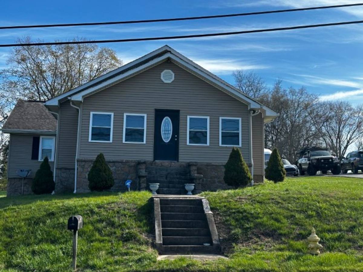 House for rent at 177 Warrensburg Rd, Russellville, TN 37860