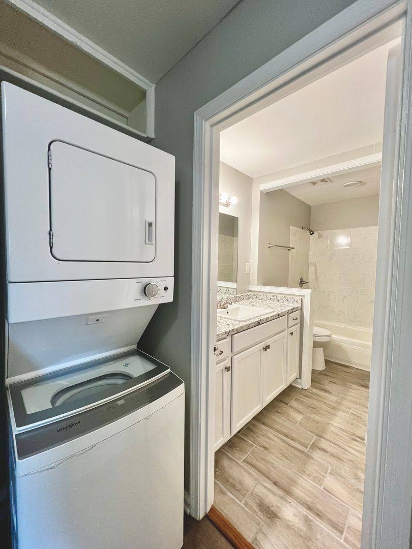 Apartment for rent at 50 S Morrison St, Memphis, TN 38104