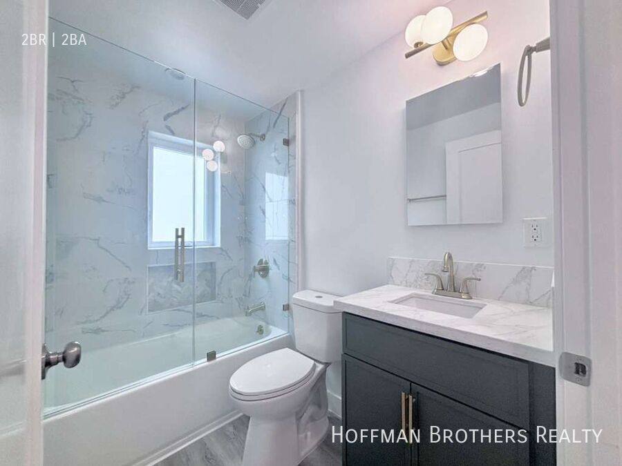 Apartment for rent at 315 N Detroit St #313-5, Los Angeles, CA 90036