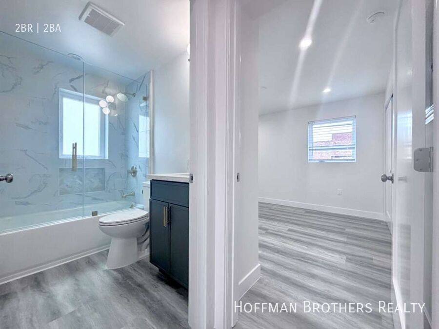 Apartment for rent at 315 N Detroit St #313-5, Los Angeles, CA 90036
