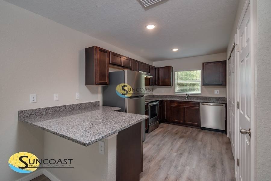 Apartment for rent at 9108 N Travis Dr, Dunnellon, FL 34434