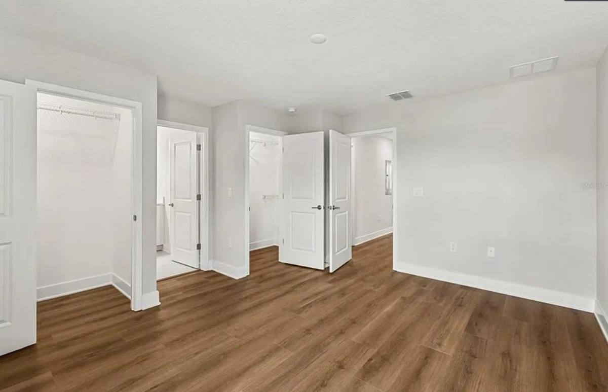 Townhouse for rent at 1005 W Cypress St, Tampa, FL 33606
