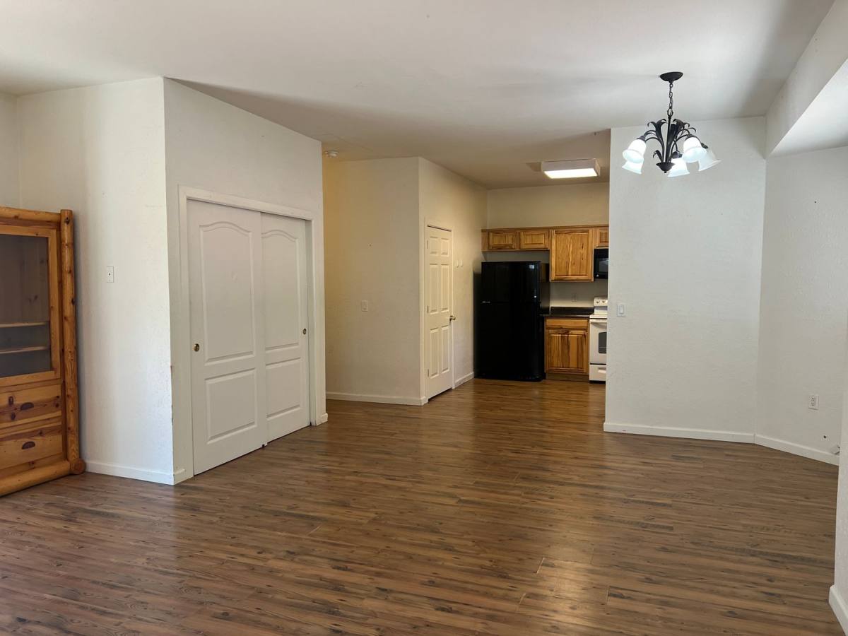 House for rent at 1976 Christmas Pine, Overgaard, AZ 85933
