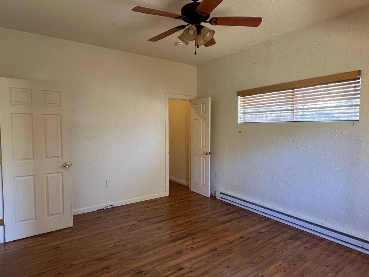 House for rent at 1976 Christmas Pine, Overgaard, AZ 85933