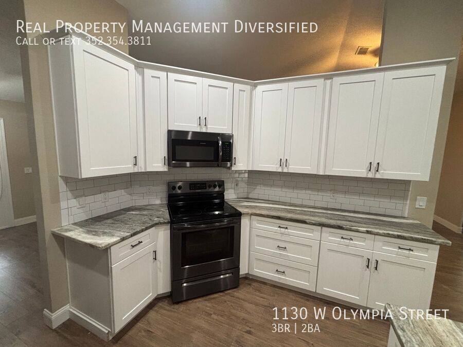 House for rent at 1130 W Olympia St, Hernando, FL 34442