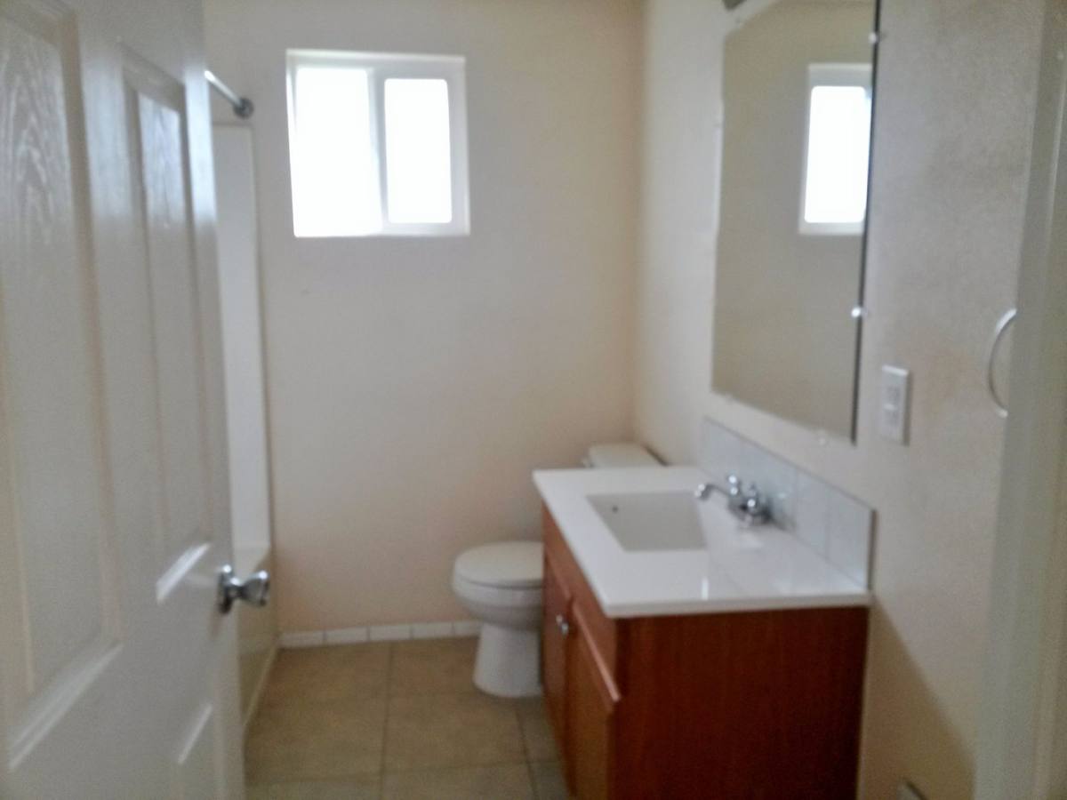 House for rent at 17529 44th Ave W, Lynnwood, WA 98036