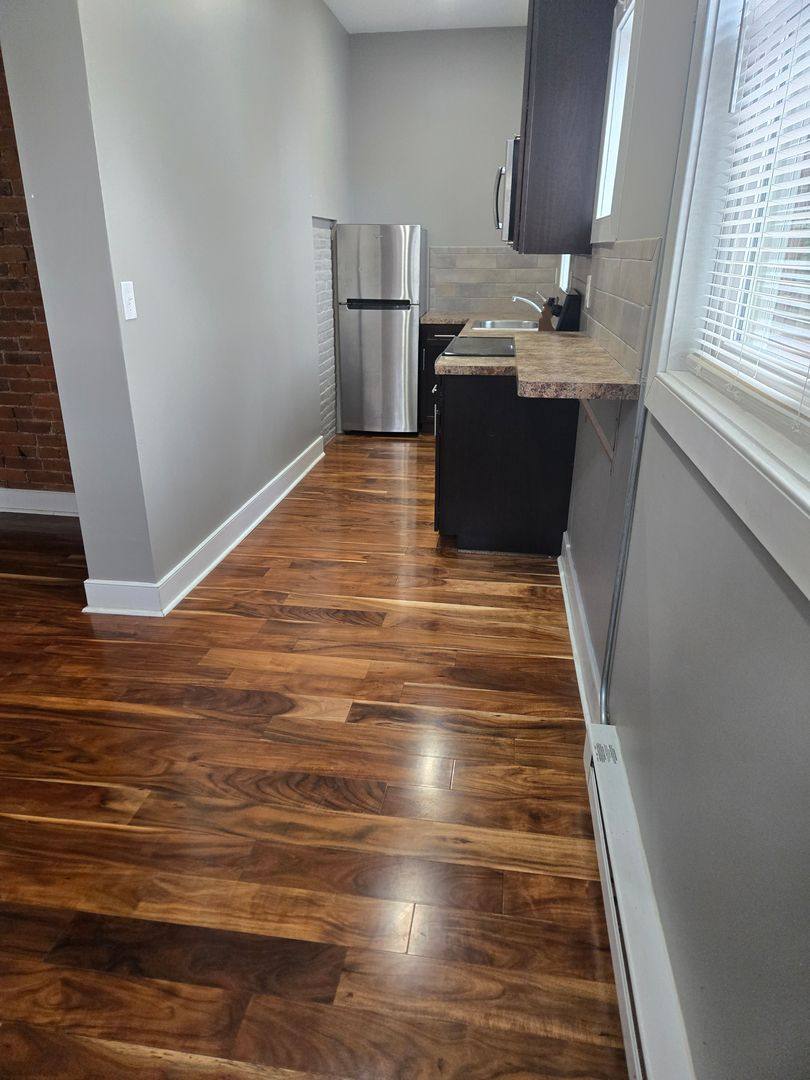 Apartment for rent at 225-227 N 12th St, Allentown, PA 18102