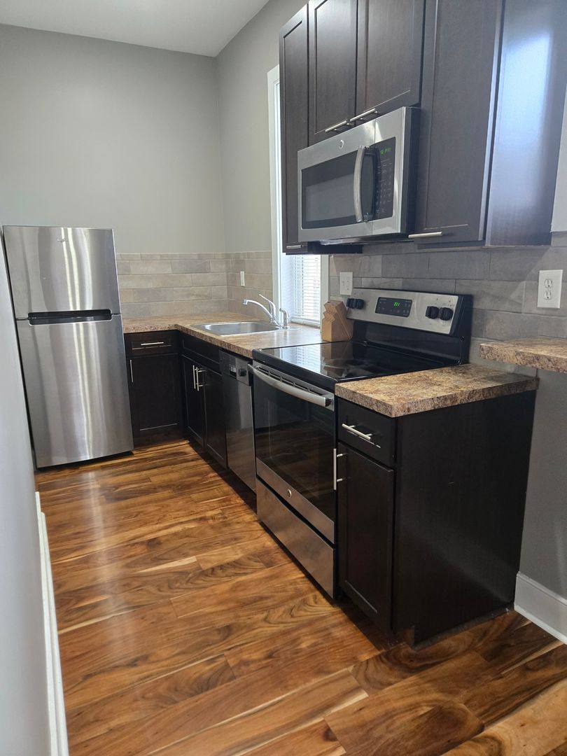 Apartment for rent at 225-227 N 12th St, Allentown, PA 18102