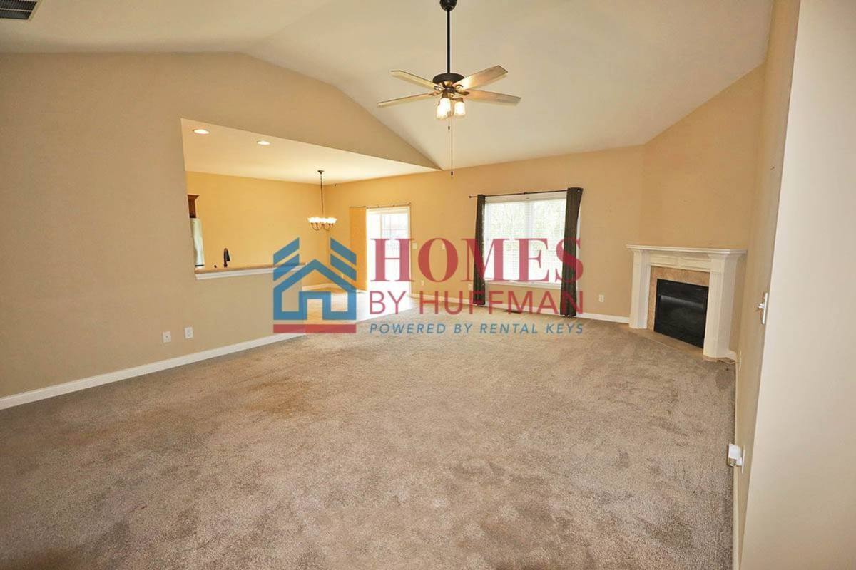 House for rent at 2966 Megan Dr, Newburgh, IN 47630