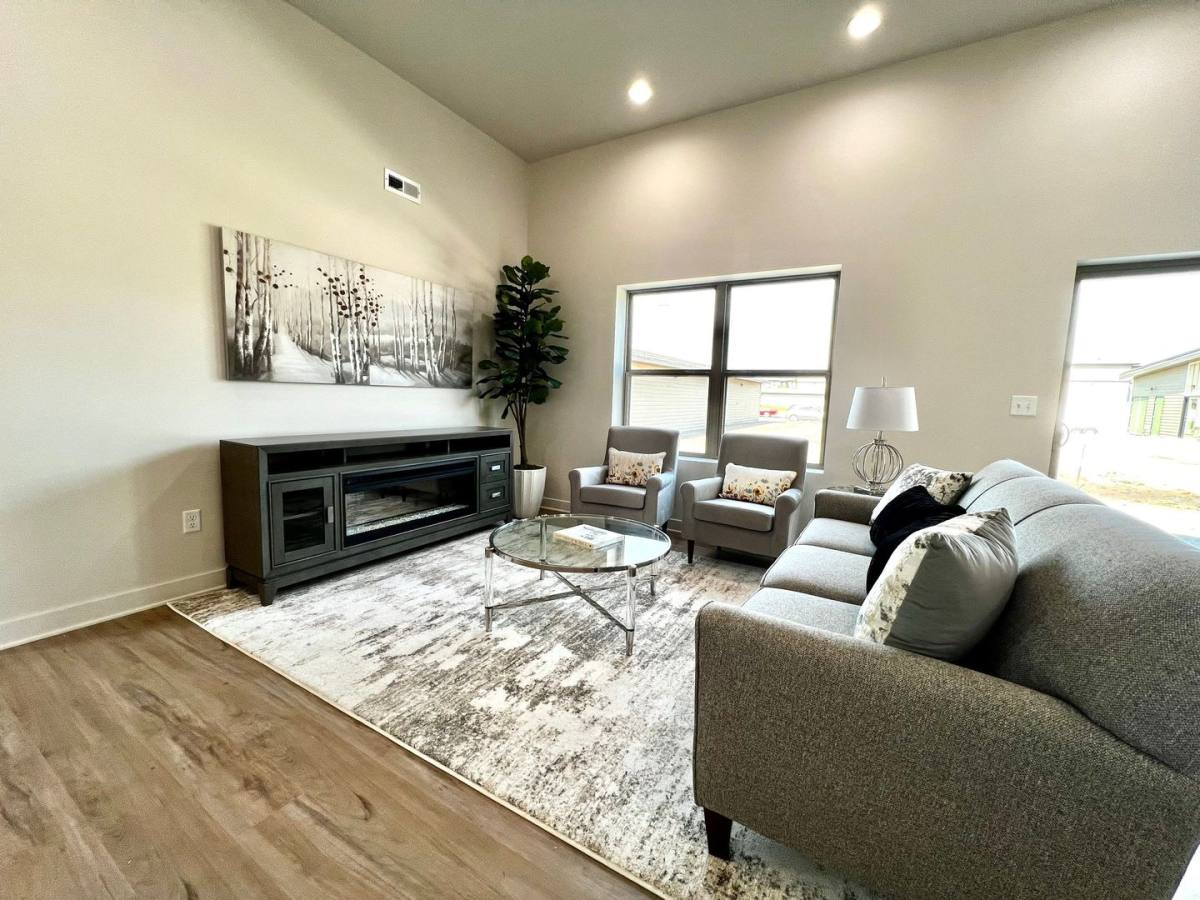 Apartment for rent at 1113 N Claude Rd, Grand Island, NE 68803