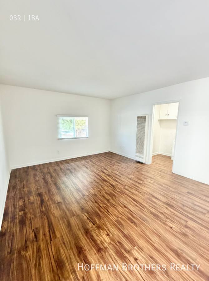 Apartment for rent at 4334 Berryman Ave #1, Los Angeles, CA 90066