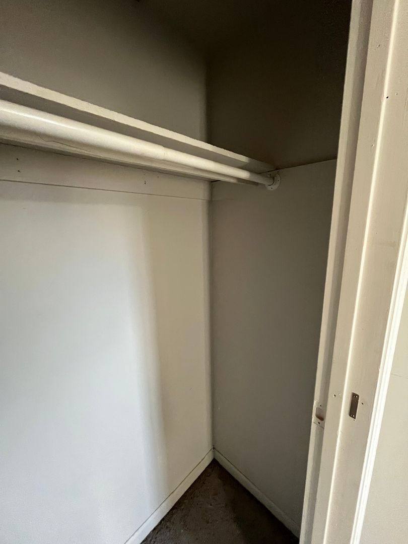 Apartment for rent at 4801 Madison Rd, Cincinnati, OH 45227