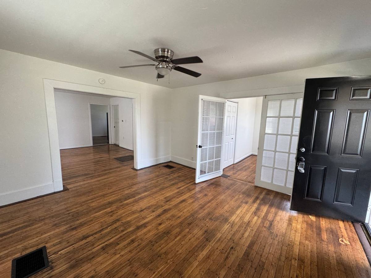House for rent at 210 N Richland St, Indianapolis, IN 46222
