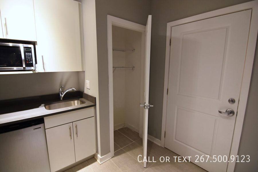 Apartment for rent at 535 N Budd St #2B, Philadelphia, PA 19104