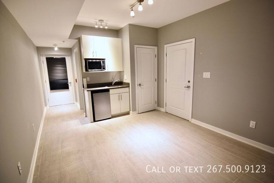 Apartment for rent at 535 N Budd St #2B, Philadelphia, PA 19104
