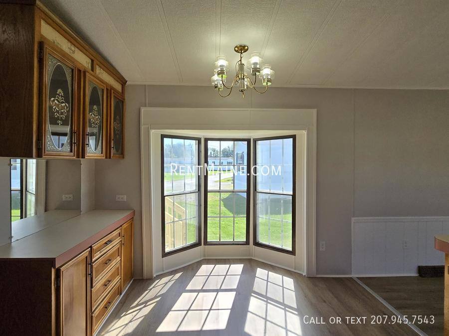 Apartment for rent at 118 E St, Pittsfield, ME 04967