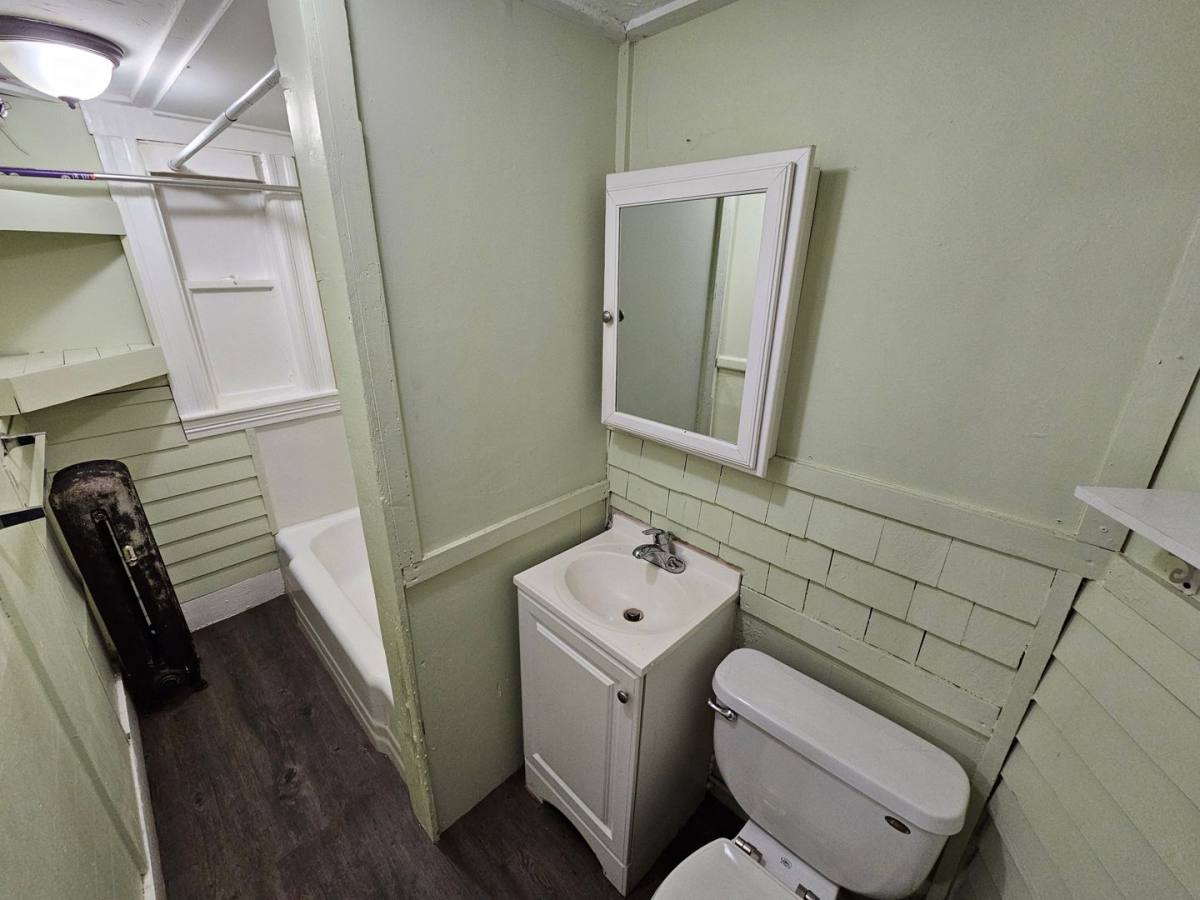 Apartment for rent at 1297 Elm St, Manchester, NH 03101