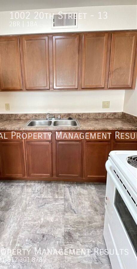 Apartment for rent at 1002 20th St #13, Tell City, IN 47586