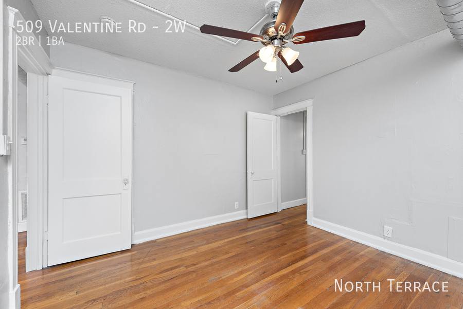 Apartment for rent at 509 Valentine Rd #2W, Kansas City, MO 64111
