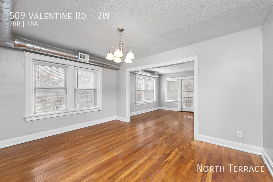 Apartment for rent at 509 Valentine Rd #2W, Kansas City, MO 64111