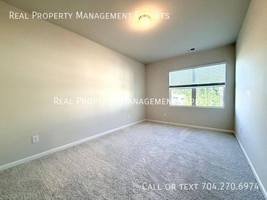 Townhouse for rent at 9300 Widden Way, Charlotte, NC 28269