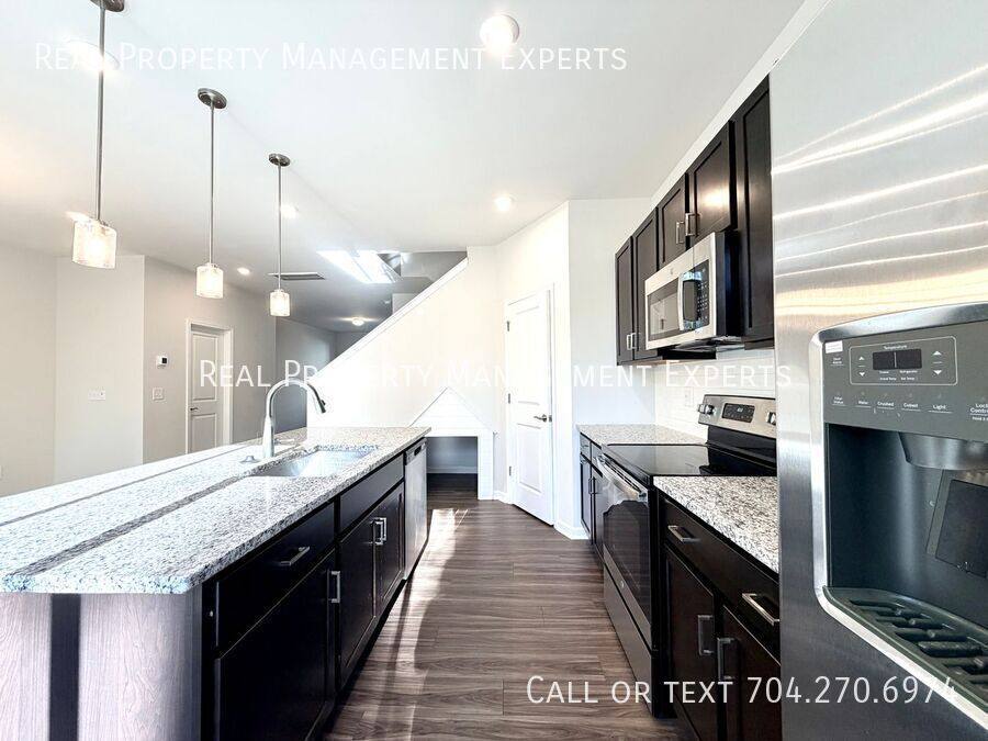 Townhouse for rent at 9300 Widden Way, Charlotte, NC 28269
