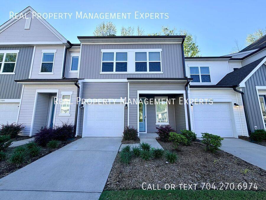 Townhouse for rent at 9300 Widden Way, Charlotte, NC 28269