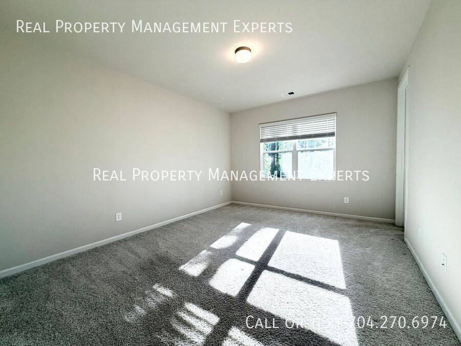 Townhouse for rent at 9300 Widden Way, Charlotte, NC 28269