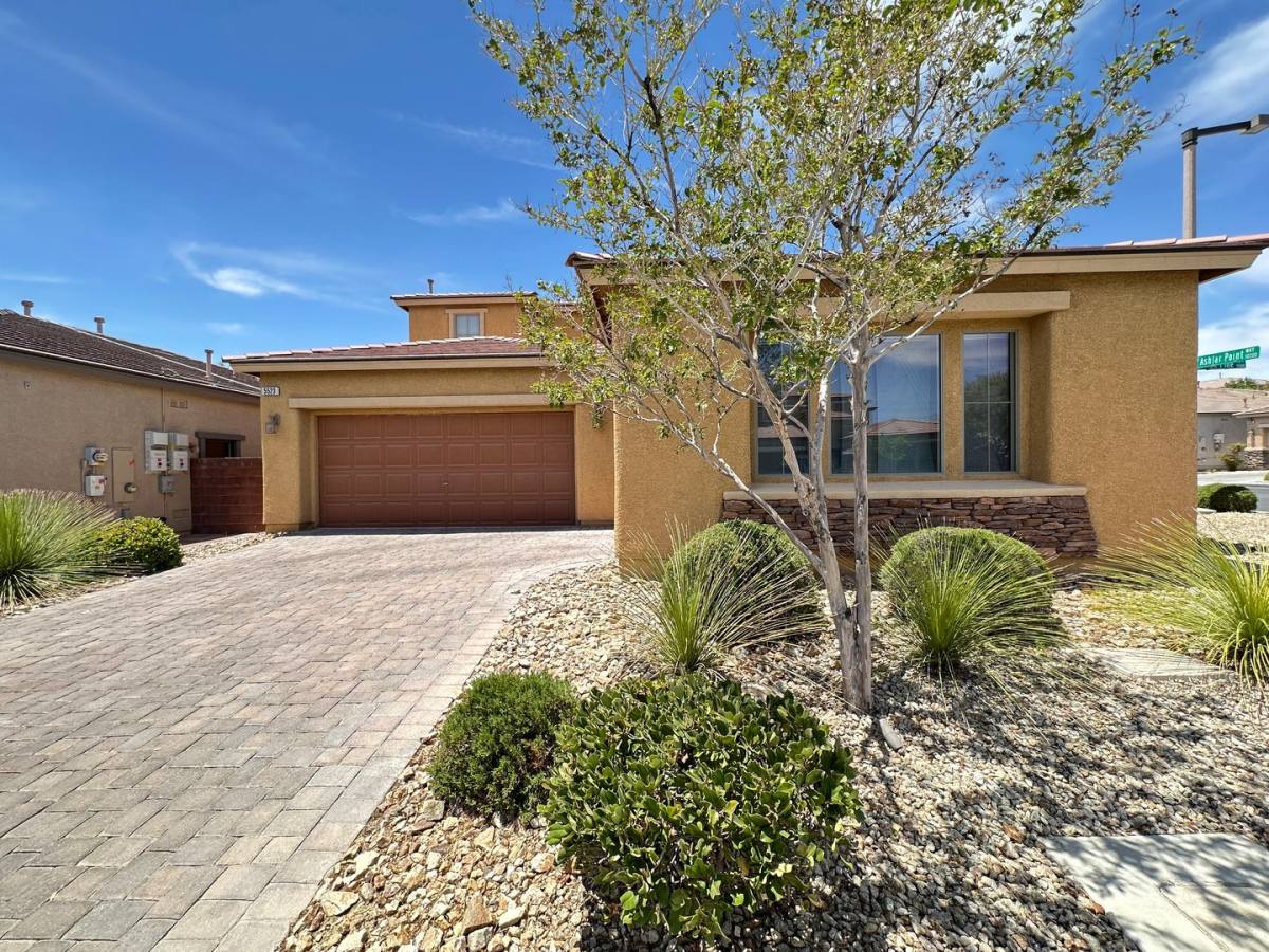 House for rent at 5523 Candle Pine Way, Las Vegas, NV 89135