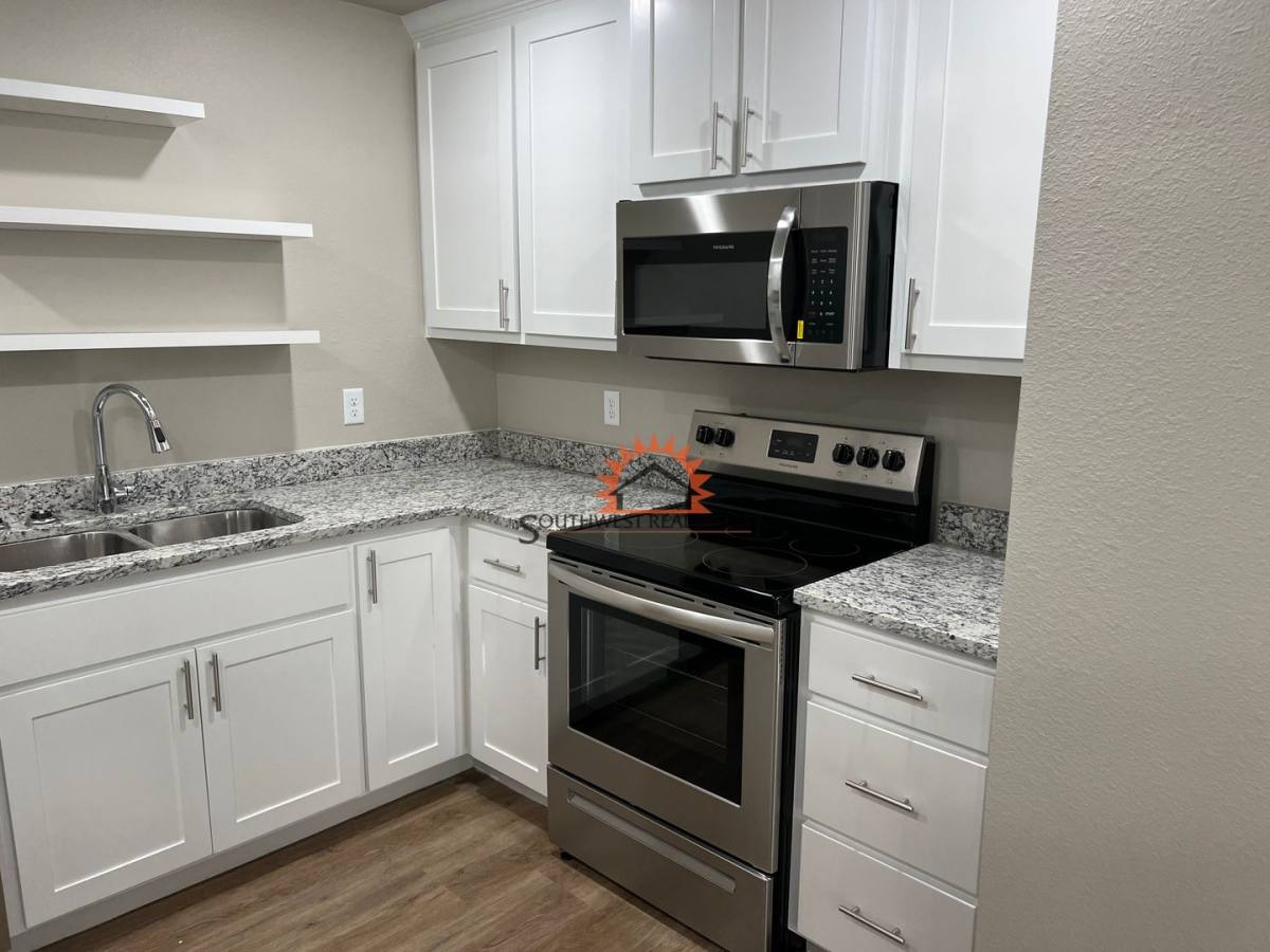 Apartment for rent at 1328 Sonora Rd, Clovis, NM 88101