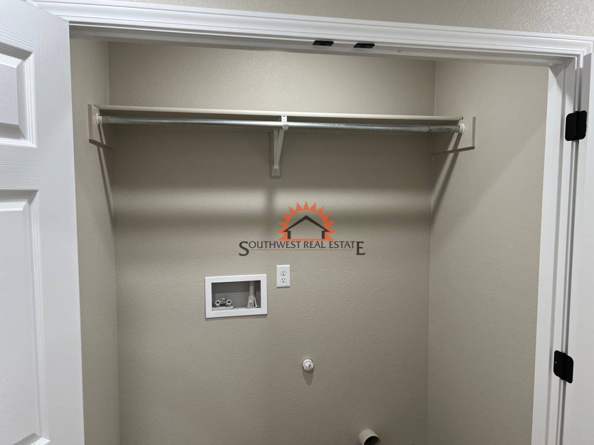 Apartment for rent at 1328 Sonora Rd, Clovis, NM 88101