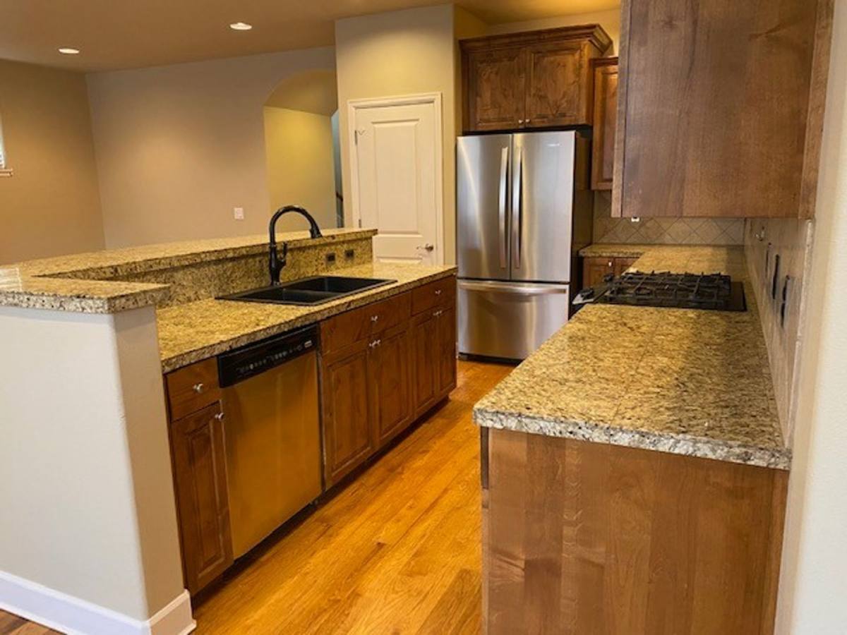 House for rent at 61259 Morning Tide Place, Bend, OR 97702