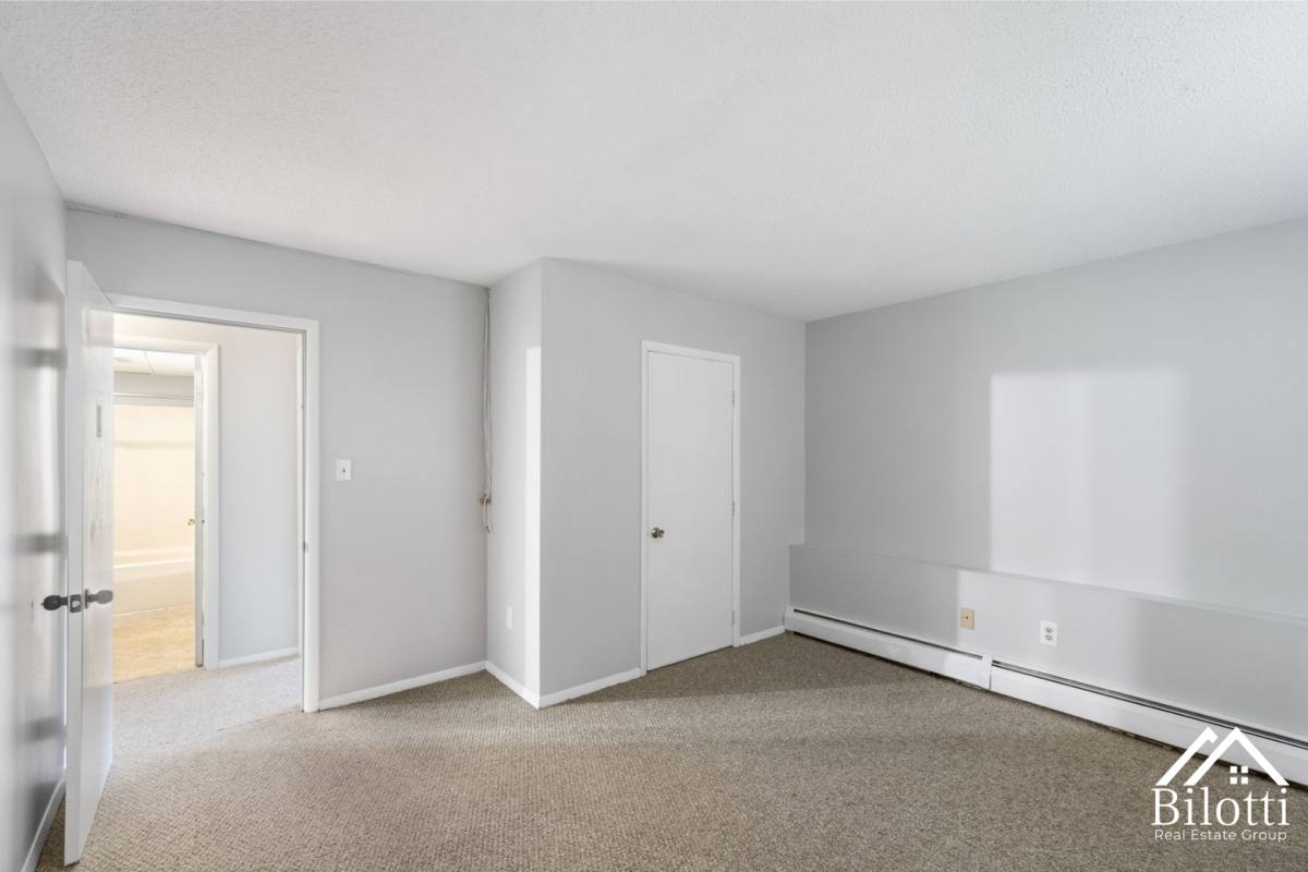 Apartment for rent at 311 Jencks St, Fall River, MA 02723