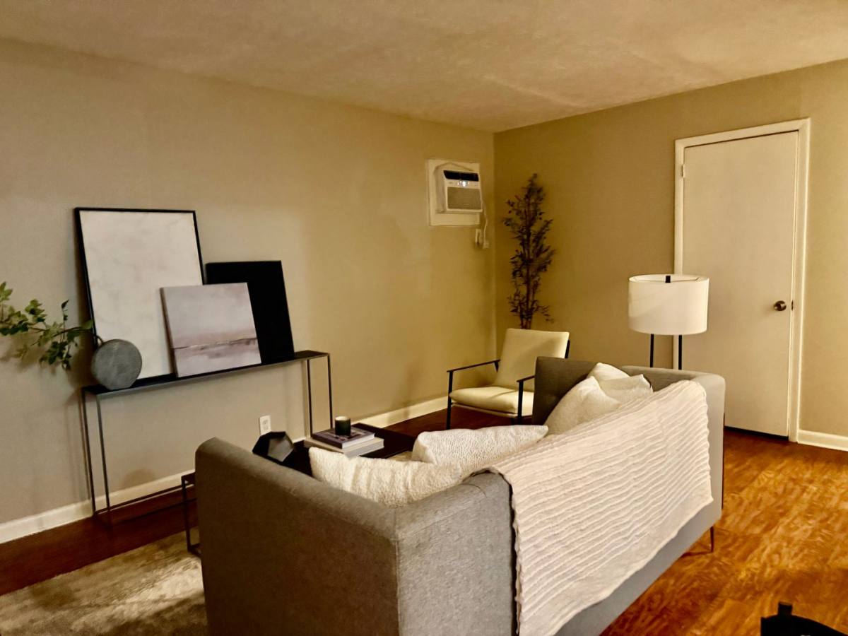 Apartment for rent at 3901 Delaware Ave, Nashville, TN 37209
