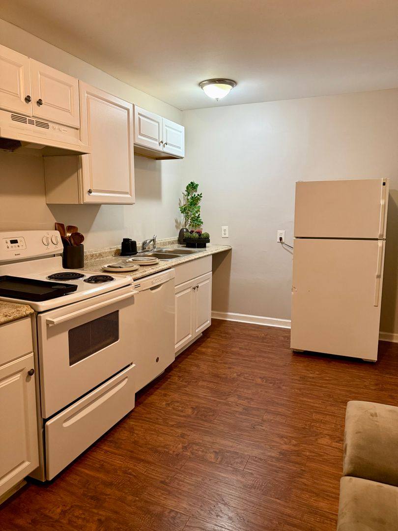 Apartment for rent at 3901 Delaware Ave, Nashville, TN 37209
