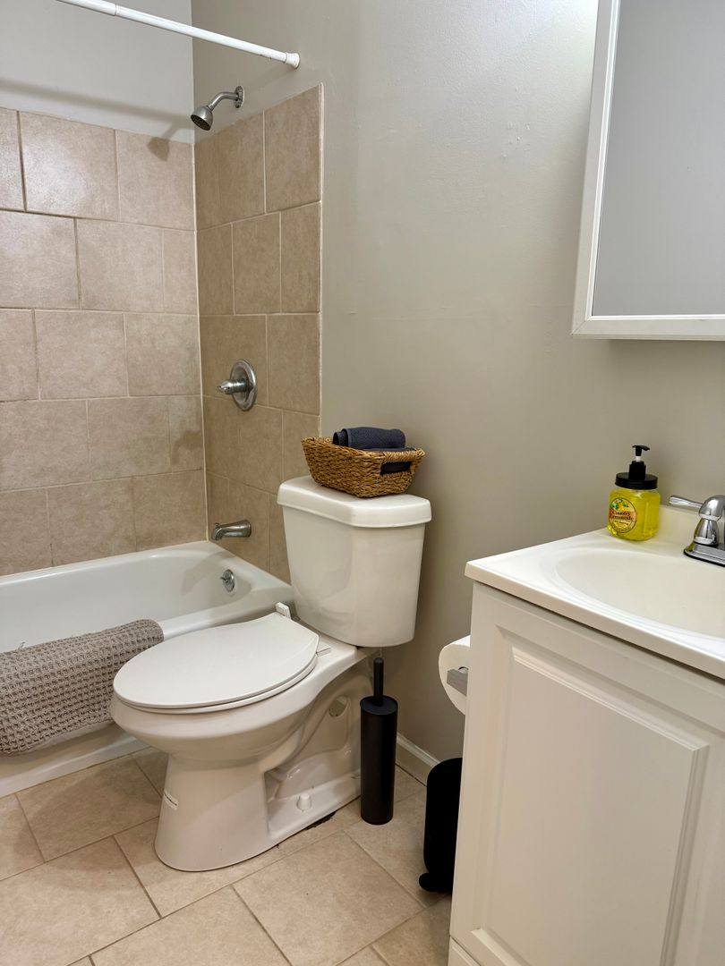 Apartment for rent at 3901 Delaware Ave, Nashville, TN 37209