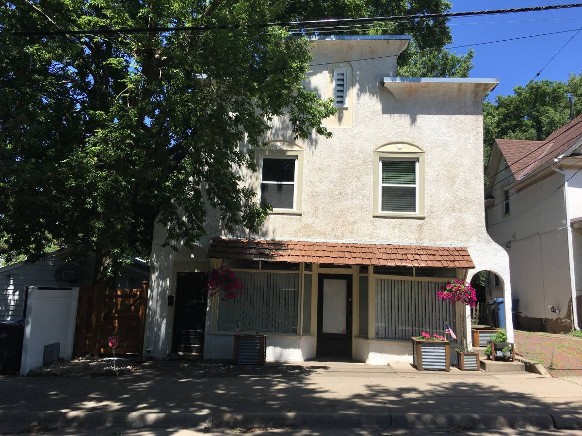 Apartment for rent at 1211 23rd Ave NE #1, Minneapolis, MN 55418