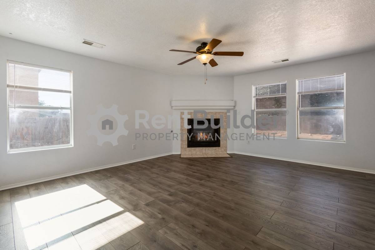 House for rent at 5008 Shadow Rock Rd NW, Albuquerque, NM 87114