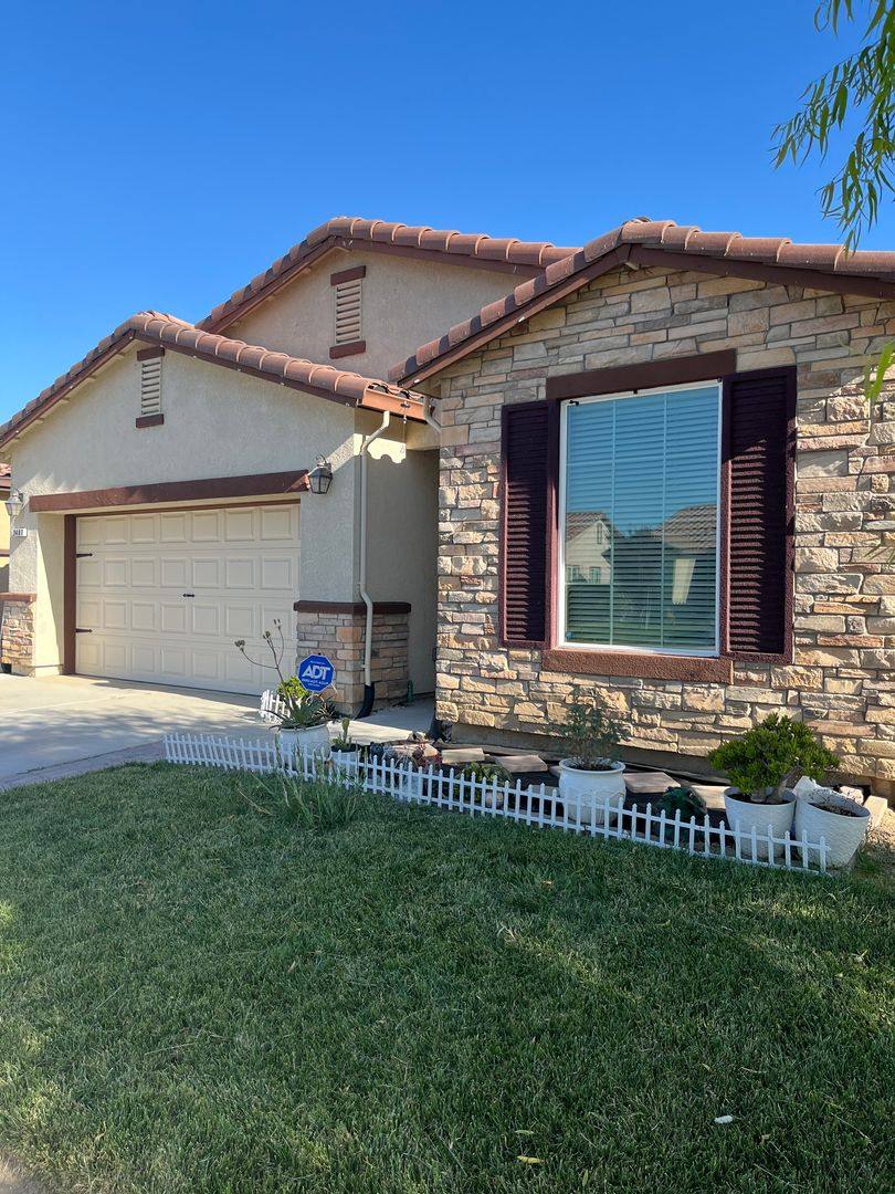 House for rent at 2487 N Mountainside Dr, Los Banos, CA 93635