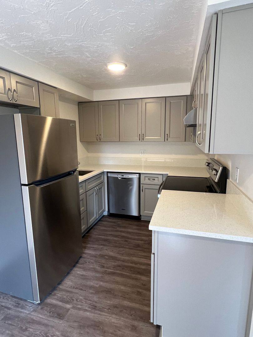 Apartment for rent at 850 W 12th Ave, Eugene, OR 97402