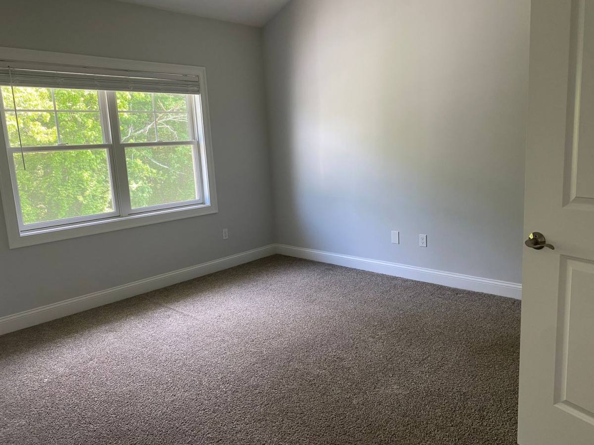 Apartment for rent at 1 Meadow Dr, Raynham, MA 02767