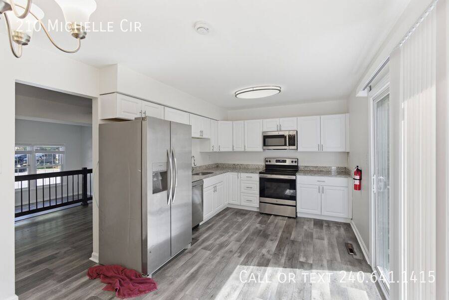 Townhouse for rent at 210 Michelle Circle, Millersville, MD 21108